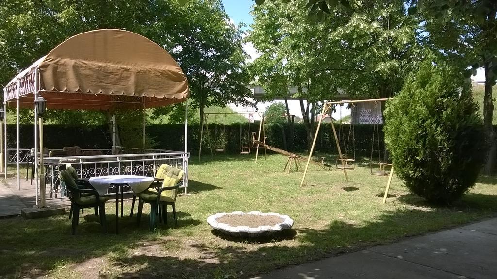 Požarevac B&B Ljubicevski Raj מראה חיצוני תמונה