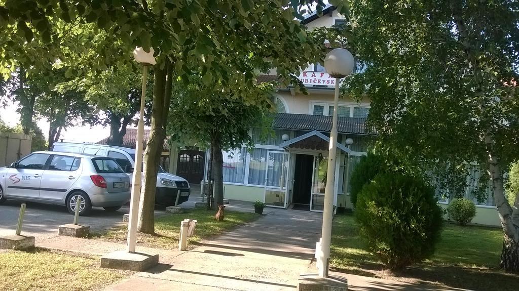 Požarevac B&B Ljubicevski Raj מראה חיצוני תמונה